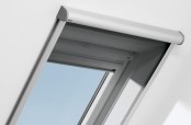 Klapp-Schwing-Fenster mit VELUX Insektenschutz-Rollo (ZIL)