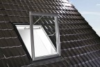 Roto Designo R5 Wohndachfenster für Rauch- und Wärmeabzugsanlagen